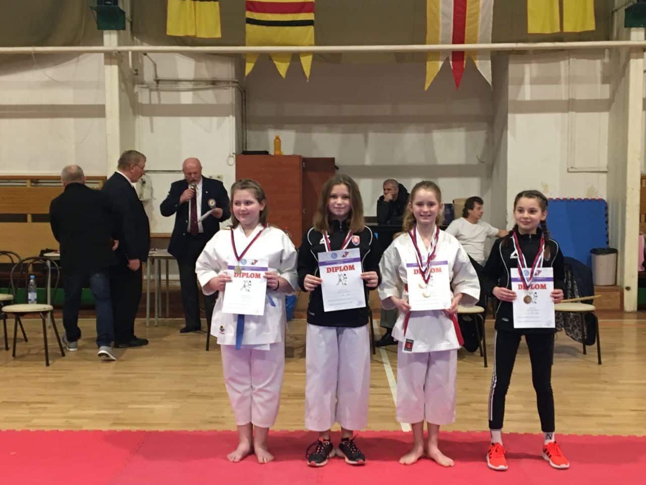 Karatisti zo šurianskeho Karate klubu TRIUMPH premenili takmer každý štart na medailu