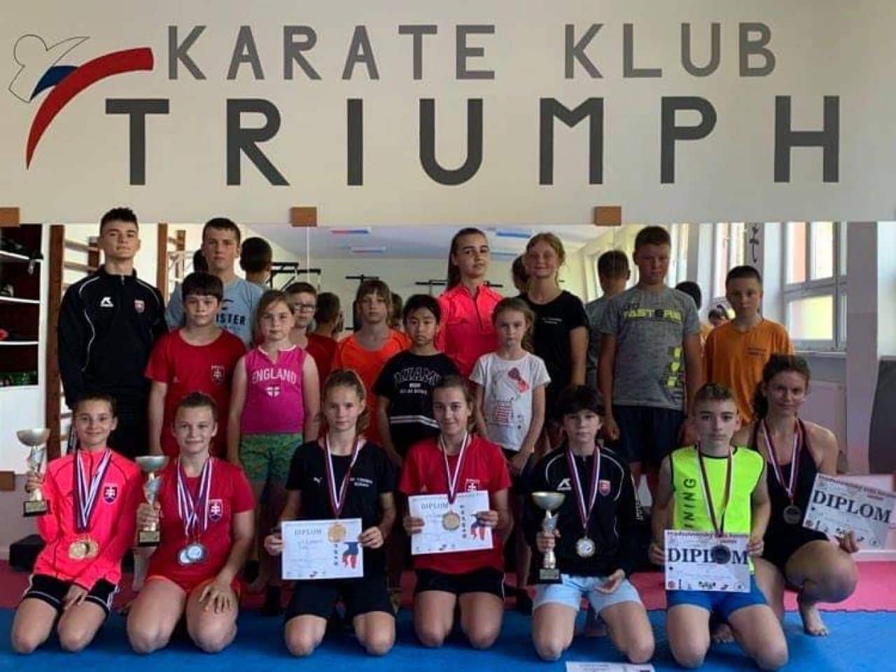 Šurianski karatisti s medailovou žatvou v ONLINE súťažiach